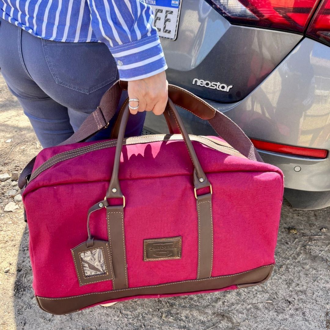 bolsos-de-lona-con-detalles-en-cuero-2056