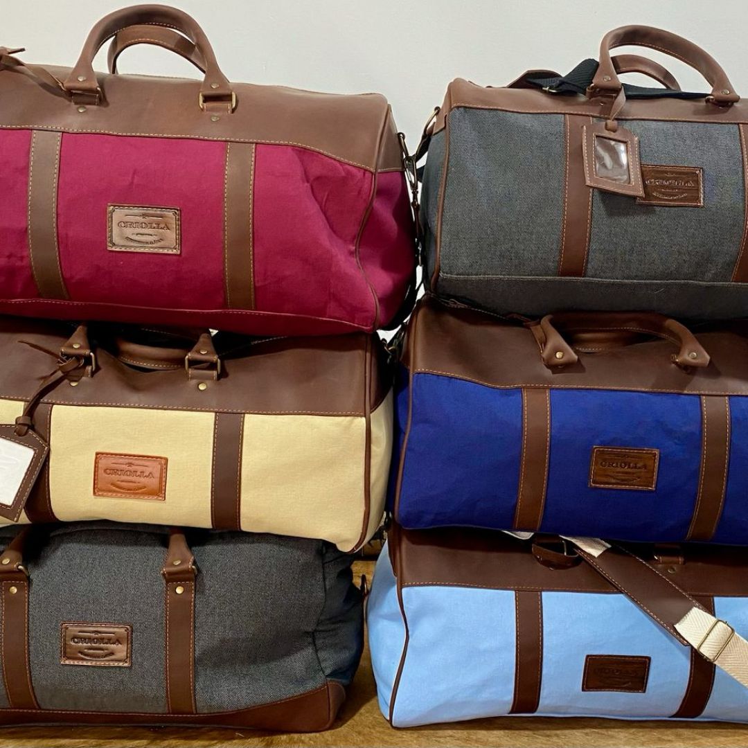 bolsos-de-lona-con-detalles-en-cuero-2056