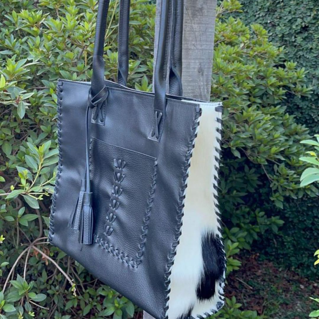 cartera-mercedes-2073