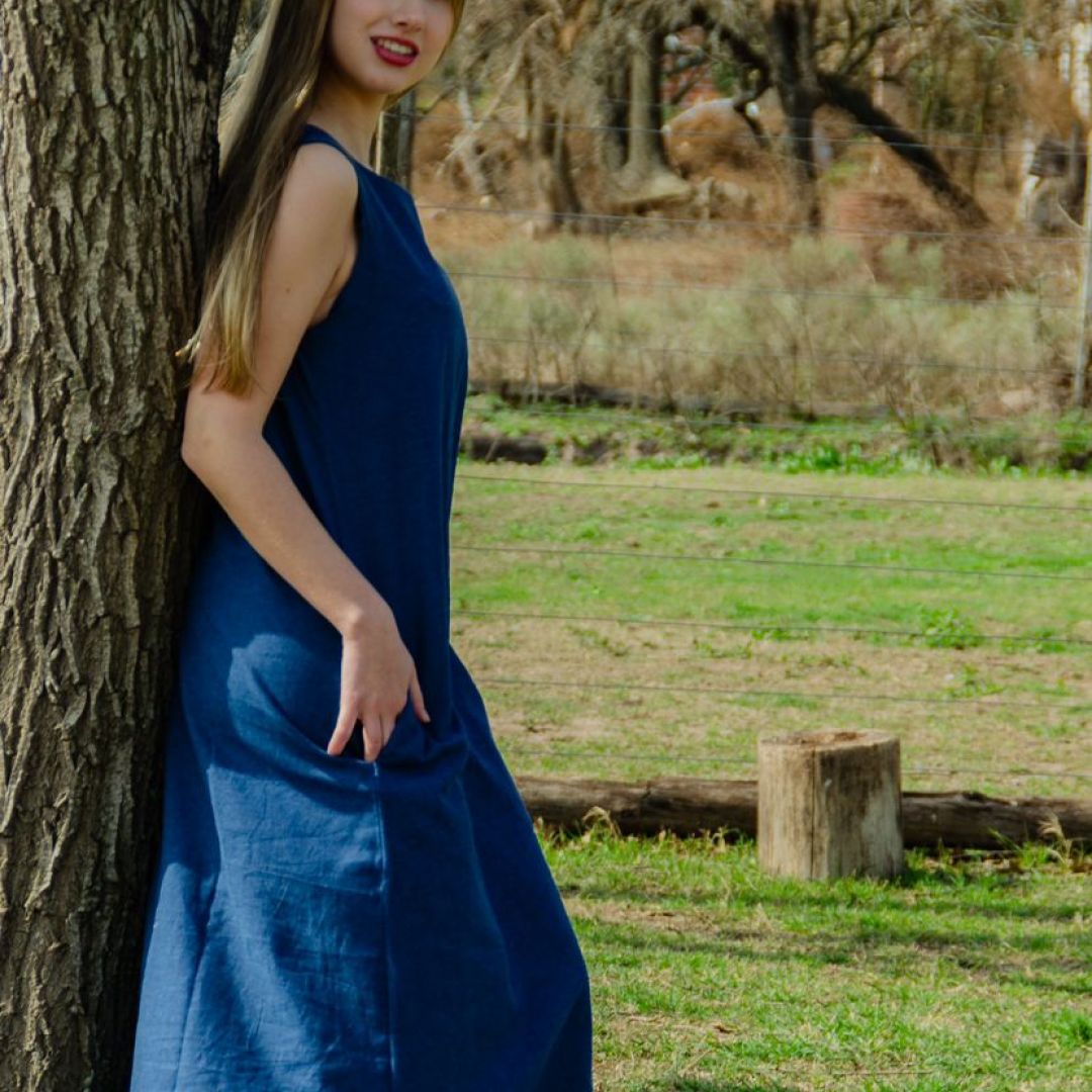 vestido-largo-sin-mangas-de-lino-flame-con-bolsillos-2376